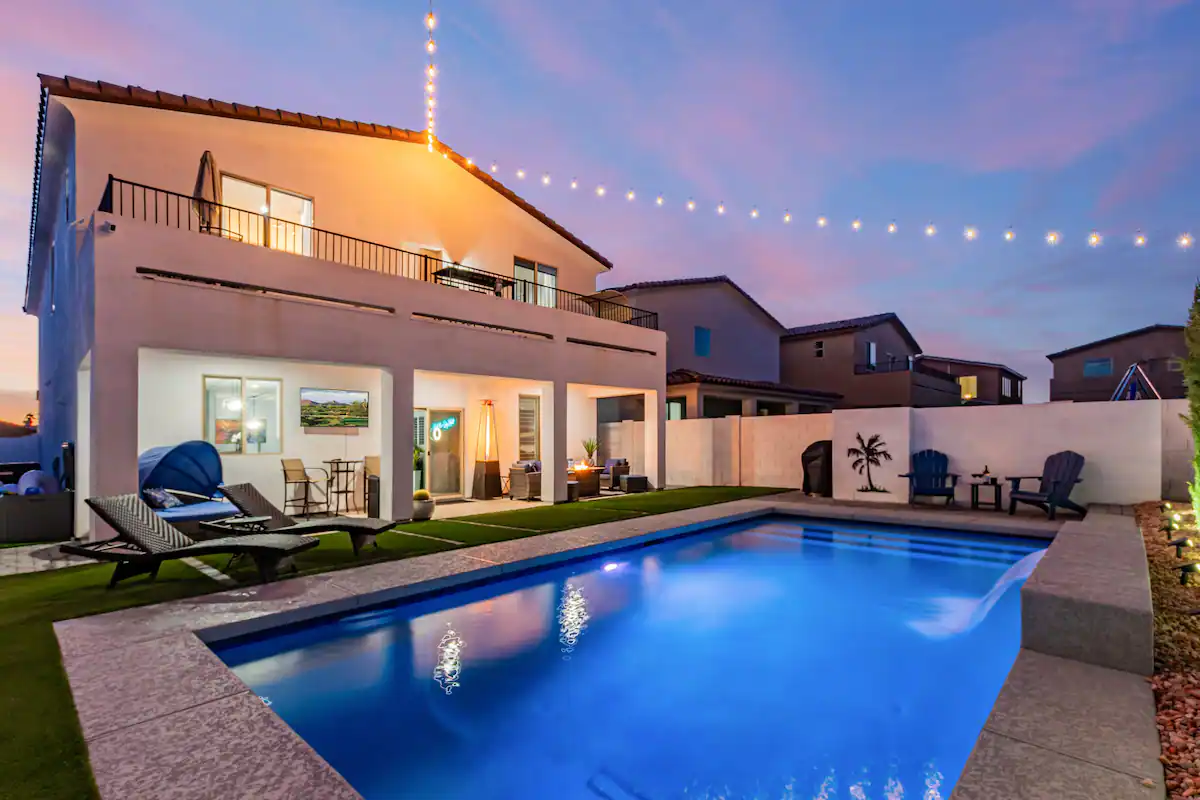 Desert Oasis - Heated Pool