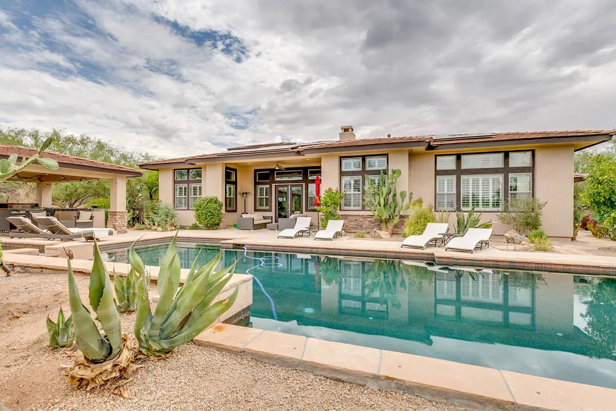 N Scottsdale Sanctuary w/ Gym & Pool - Heat avail!